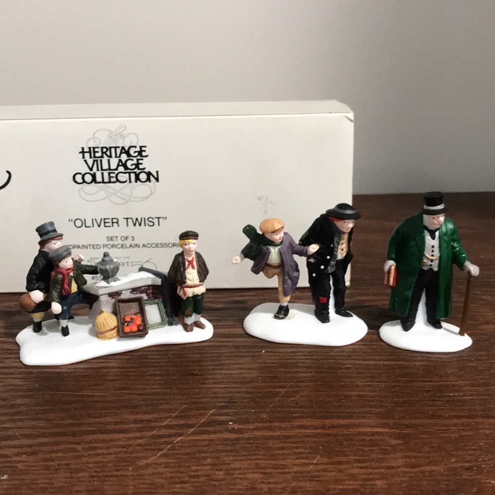 Dept 56 Heritage Village Oliver Twist